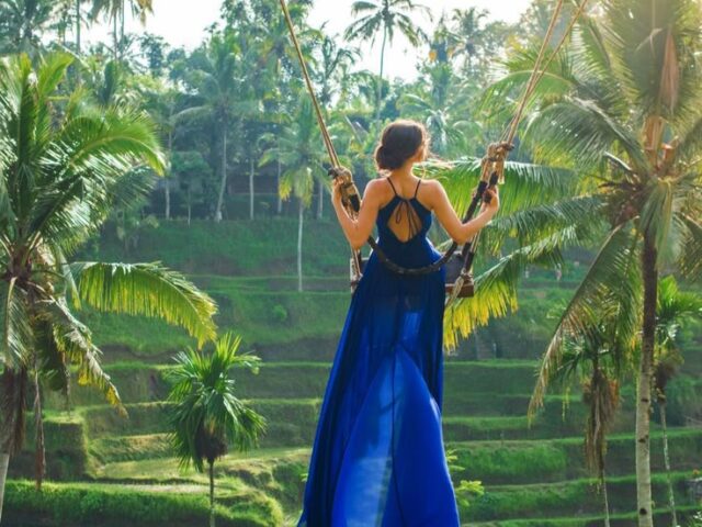 Enjoy the Magnificent View in Bali with These 10 Instagrammable Swings