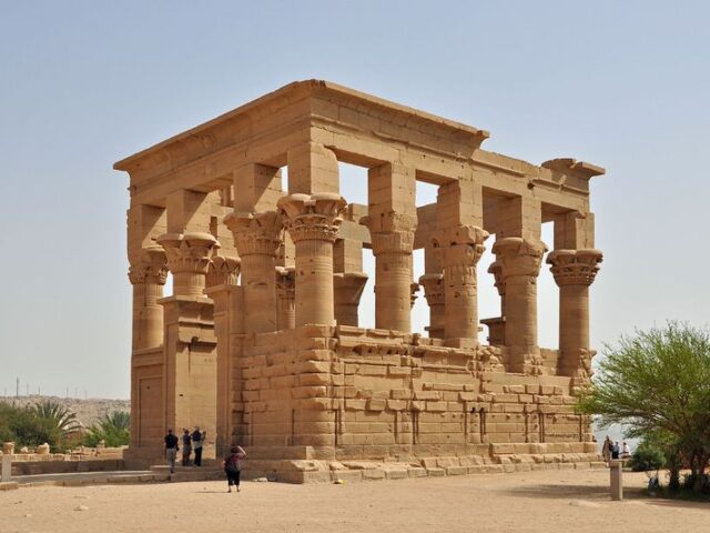 File_Philae Temple R01_jpg - Wikimedia Commons